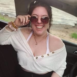 Meet your Posher, Melanie